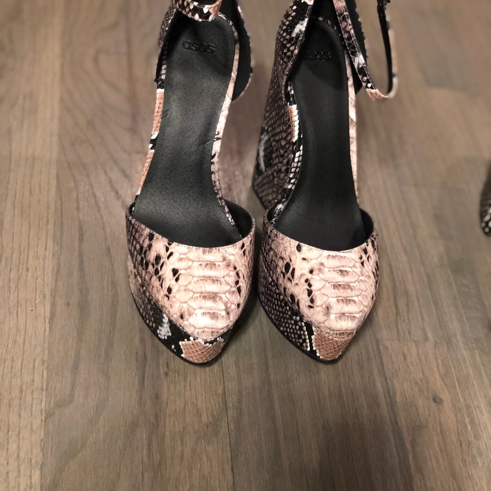 ASOS Platform shoe 🎄XMAS SALE🎁